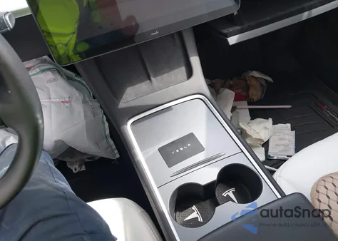 2023 Tesla Model Y Performance Dual Motor All-Wheel Drive from USA, damaged, VIN 7SAYGDEF9PF924907